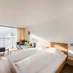 Hotel Krone In Au 4*